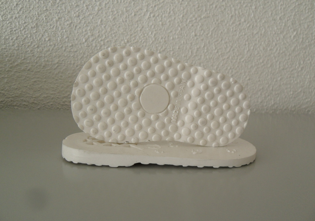 Child sole Bolas